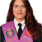 Mi nombre es María, tengo experiencia ofreciendo clases de matemáticas a alumnos de primaria y la ESO